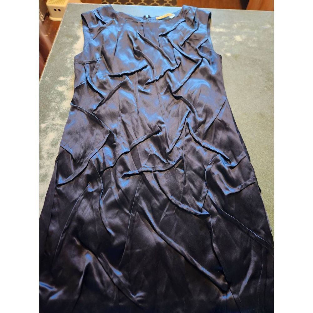Alice + Olivia Navy Silk Crinkled Dress sz Small